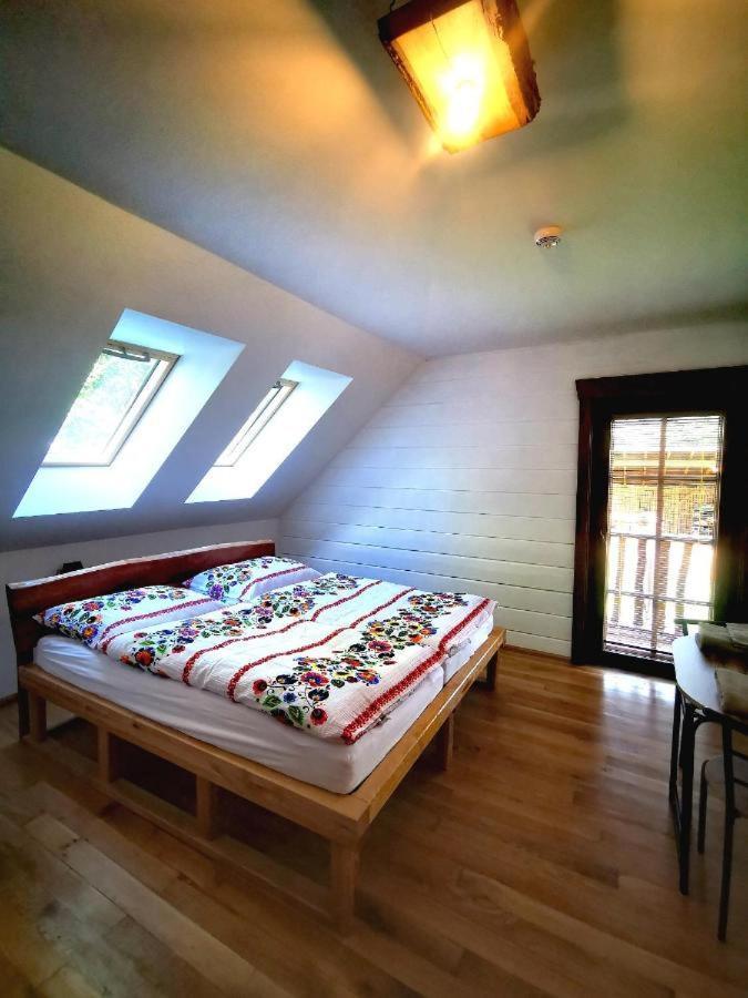 Hotel Koliba Senica Extérieur photo